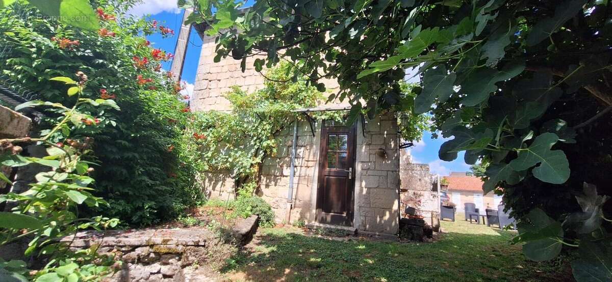 Maison à CREPY-EN-VALOIS