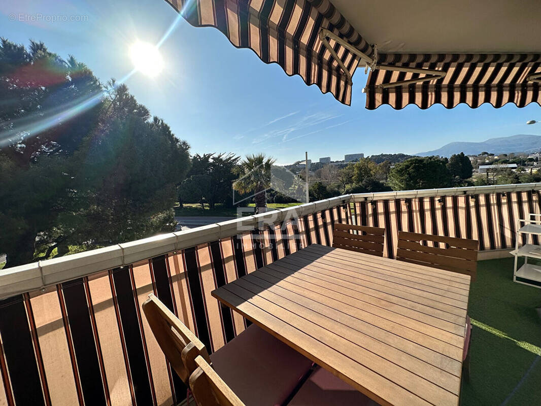 Appartement à CAGNES-SUR-MER