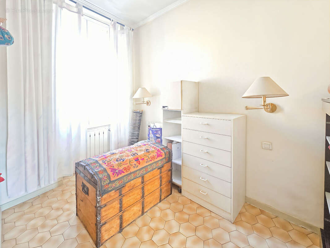 Appartement à MARSEILLE-13E