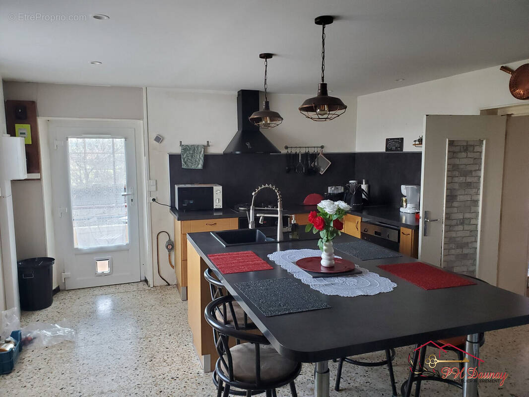 Appartement à LA VERNAREDE