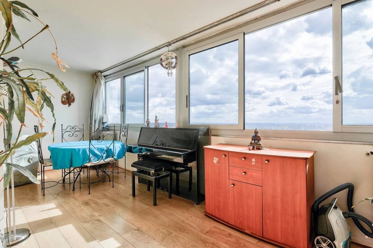Appartement à PARIS-13E