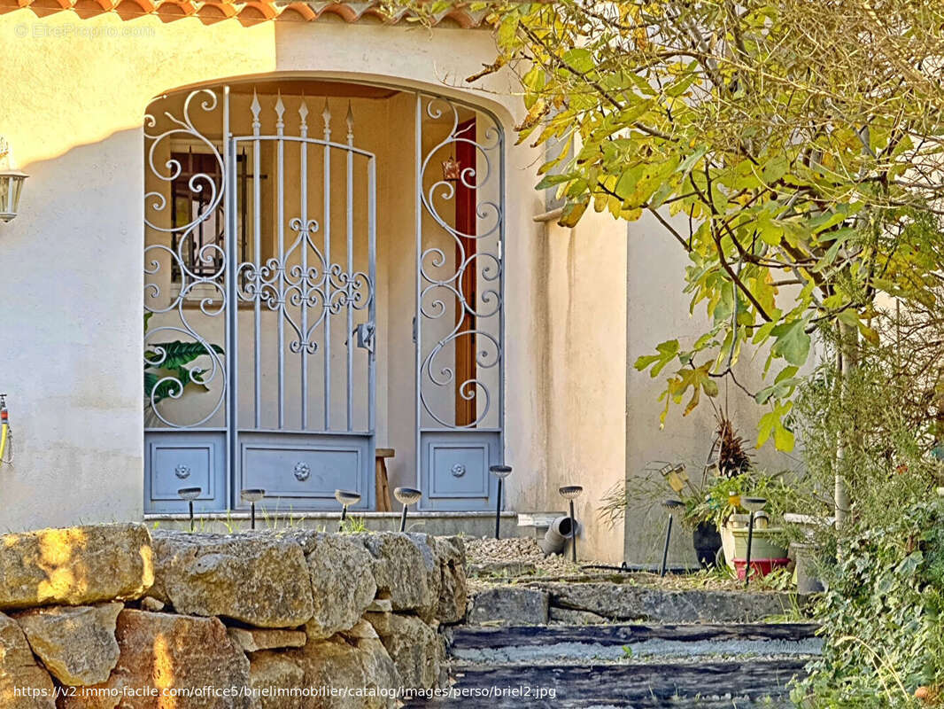 Maison à LORGUES