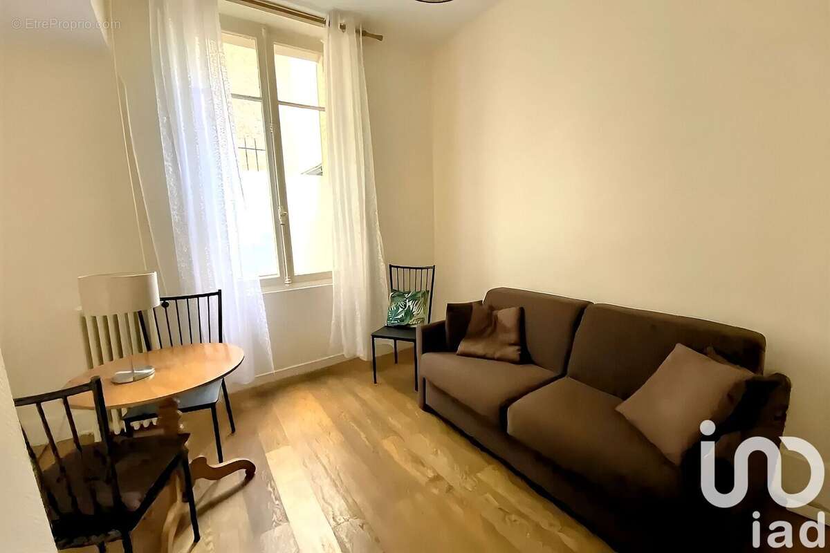 Photo 4 - Appartement à PARIS-16E