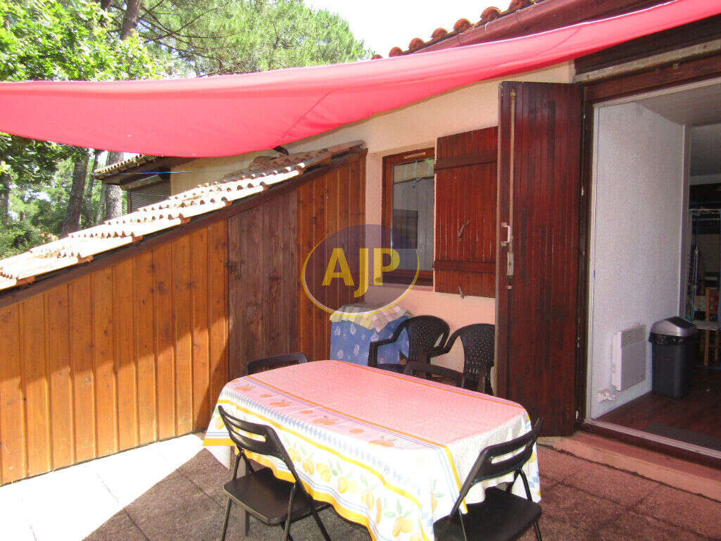 Maison à LACANAU