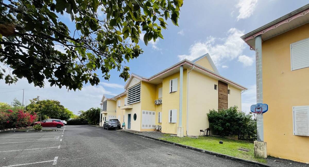 Appartement à SAINTE-ANNE