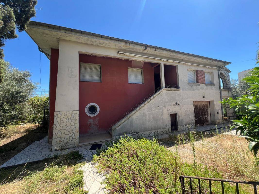 Maison à VILLENEUVE-LOUBET