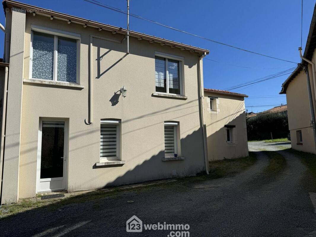 Au Calme sans vis à vis - Maison à MENOMBLET
