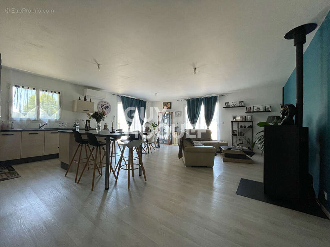 Maison à HAGETMAU