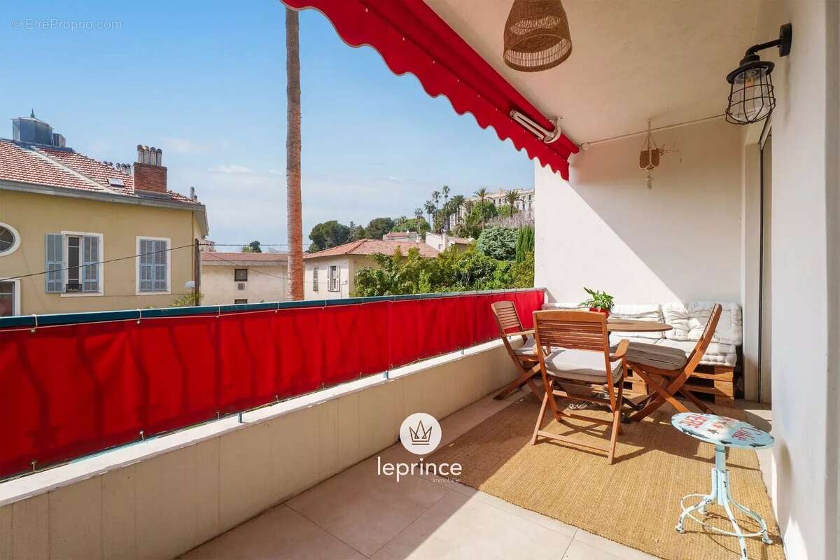 Appartement à NICE