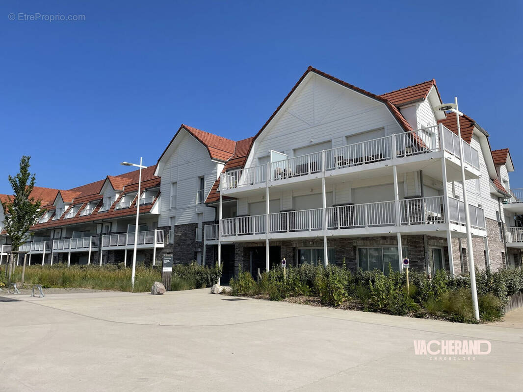 Appartement à CAMIERS