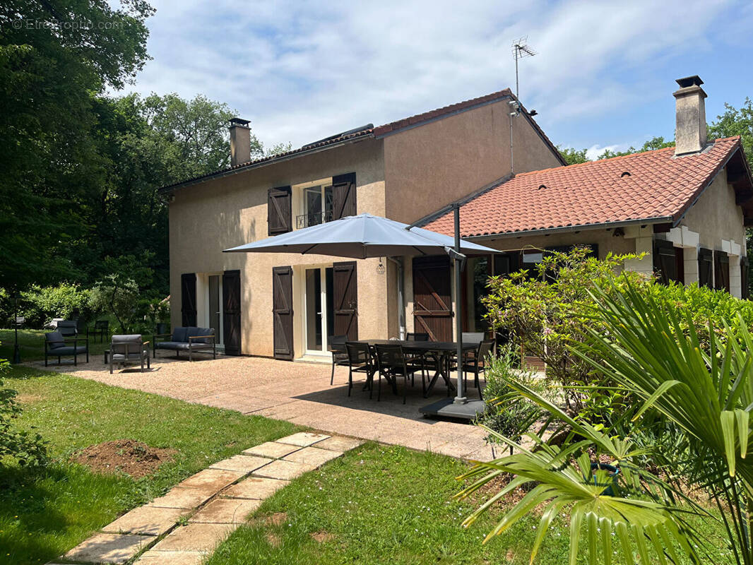 Maison à SAINT-BENOIT