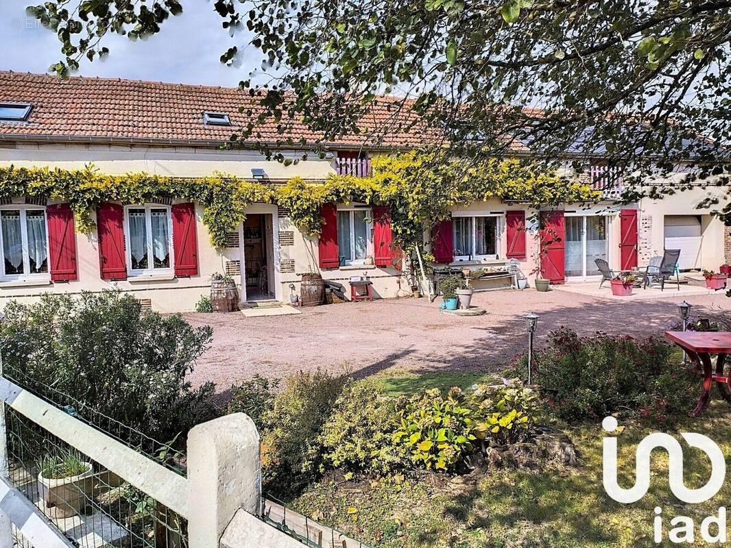 Photo 1 - Maison à SAINT-MESMIN