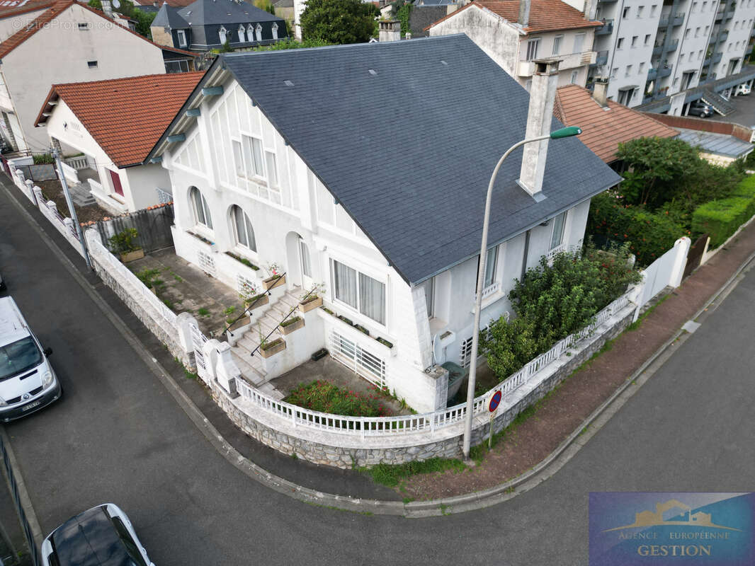 Maison à LOURDES