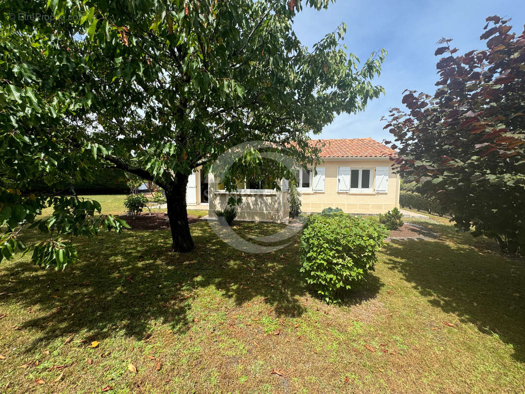 Maison à LA BREDE