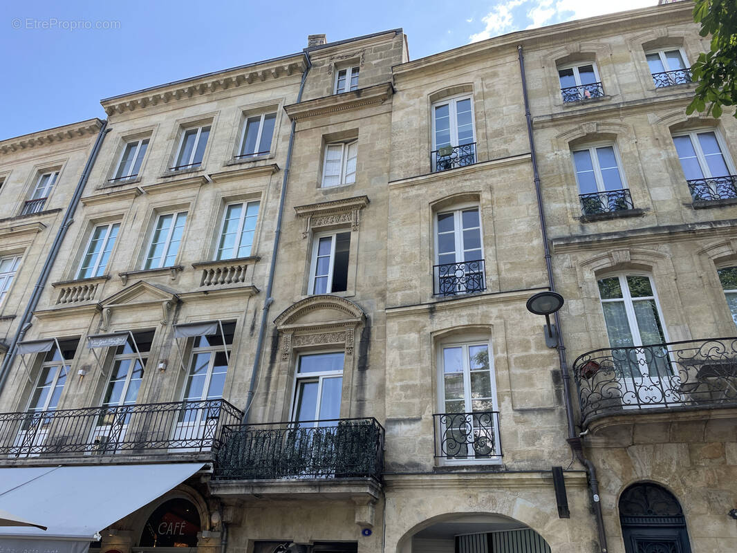 Appartement à BORDEAUX