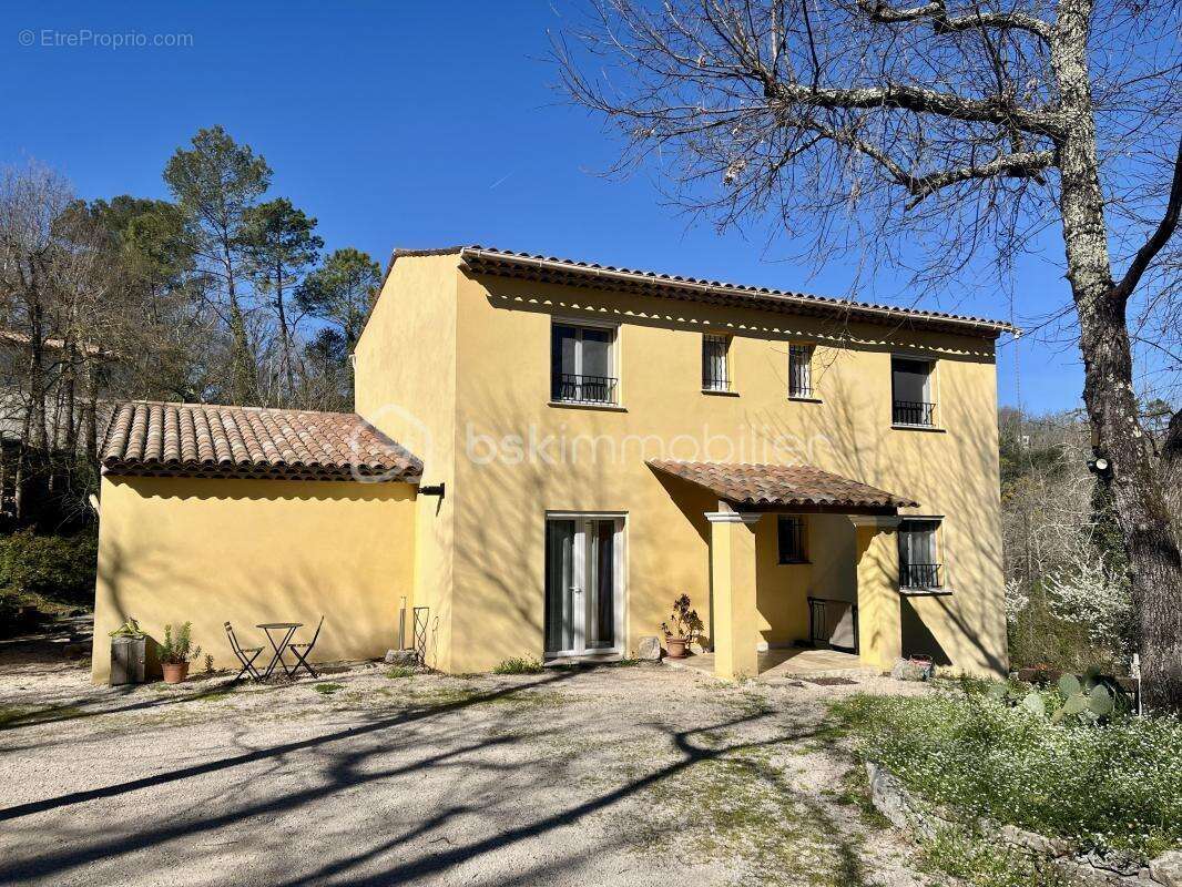 Maison à SAINT-PAUL-EN-FORET