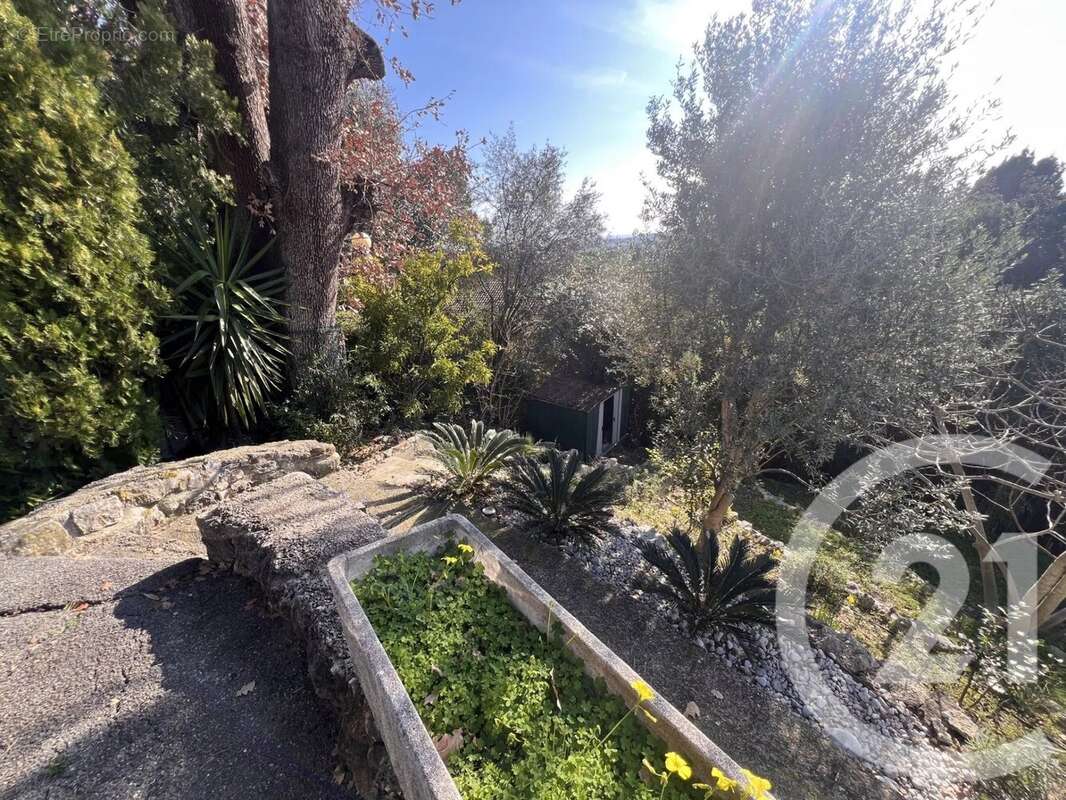 Maison à MOUGINS