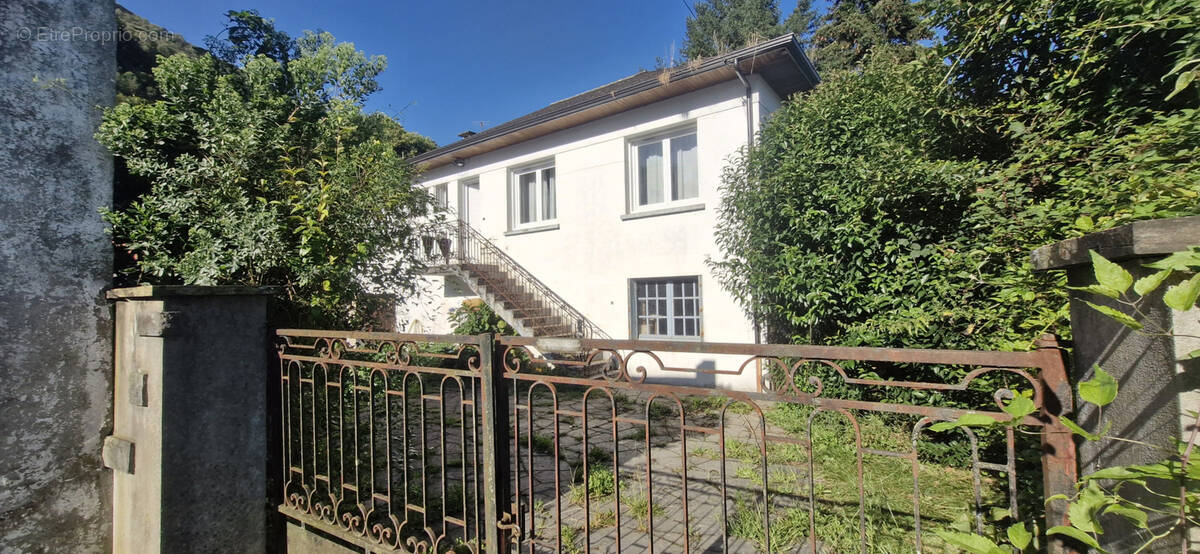 Maison à LOURDES