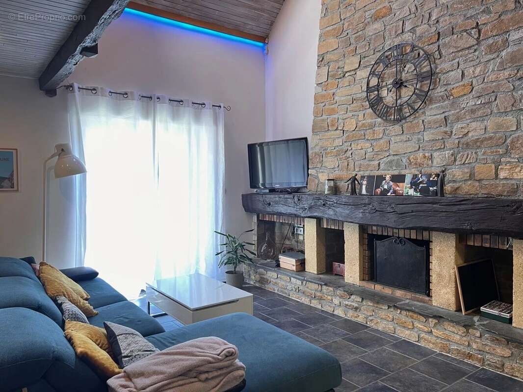 Maison à MAYRAN