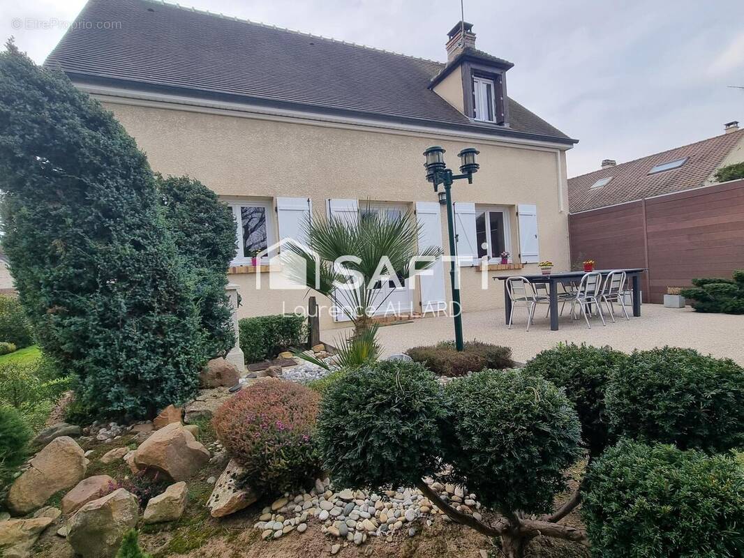 Photo 1 - Maison à CHAMPAGNE-SUR-OISE