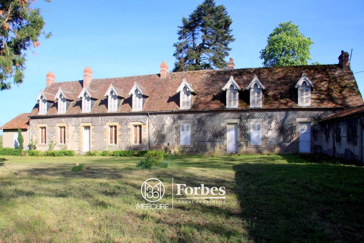 Maison à MOULINS