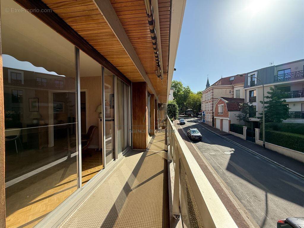 Appartement à LE VESINET