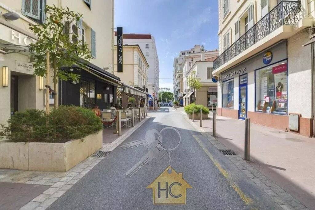 Commerce à CANNES
