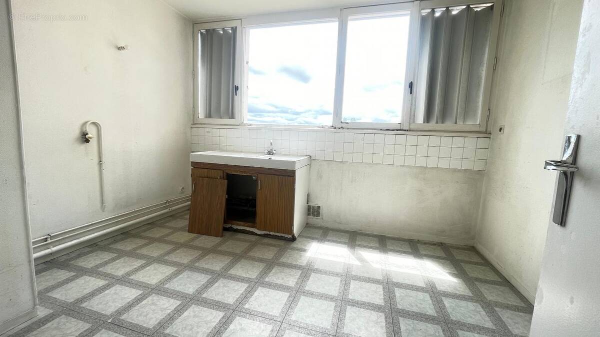 Appartement à LES ULIS