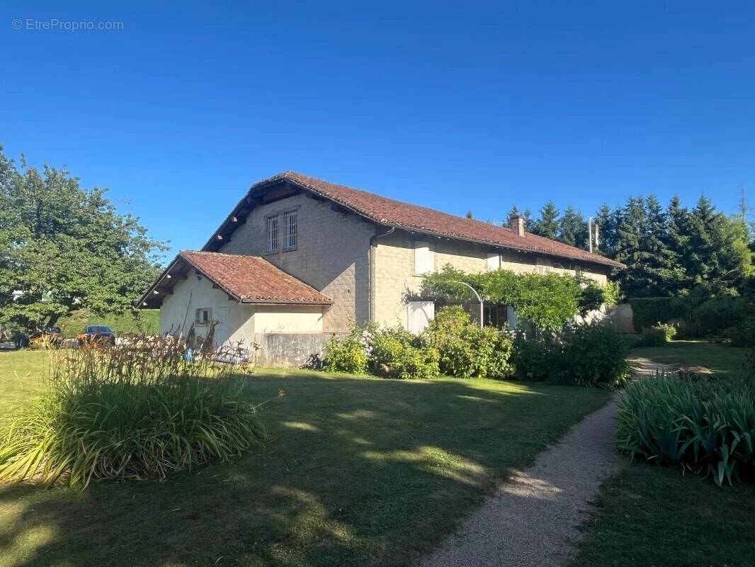 Maison à BOURG-EN-BRESSE