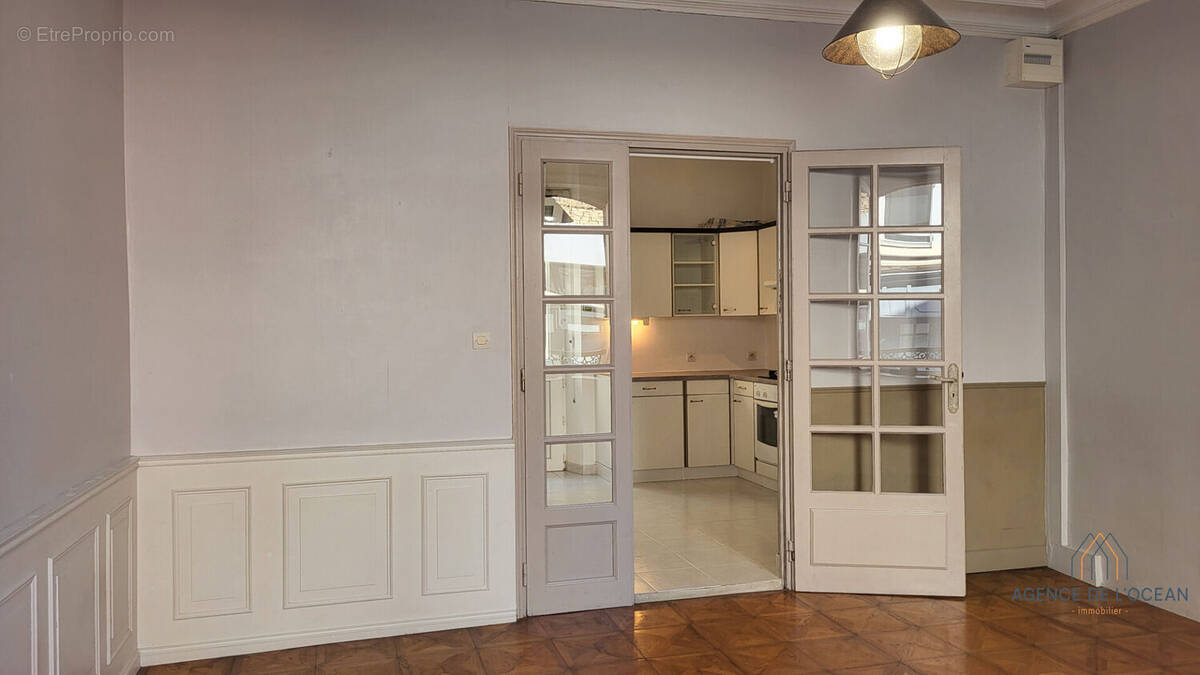 Appartement à LE PALAIS