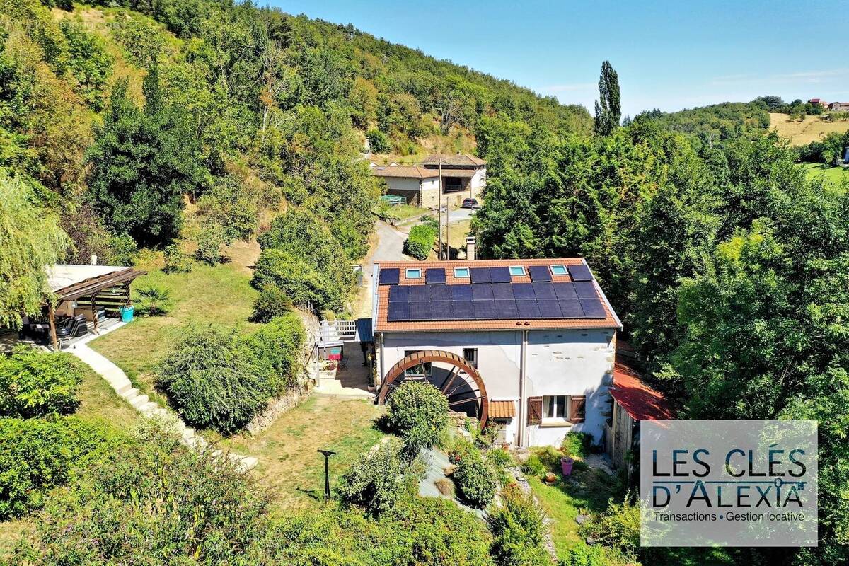 Maison à VAUGNERAY