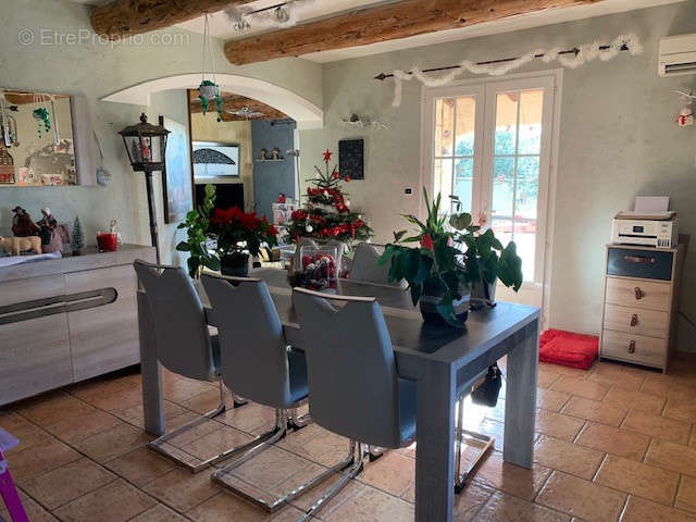 Maison à UZES