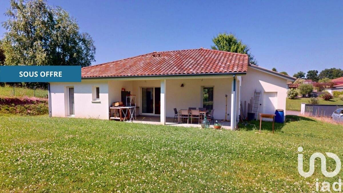 Photo 1 - Maison à POUILLON