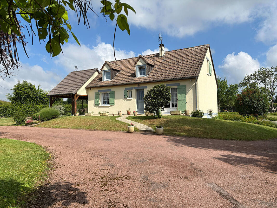 Maison à LA FERTE-BERNARD