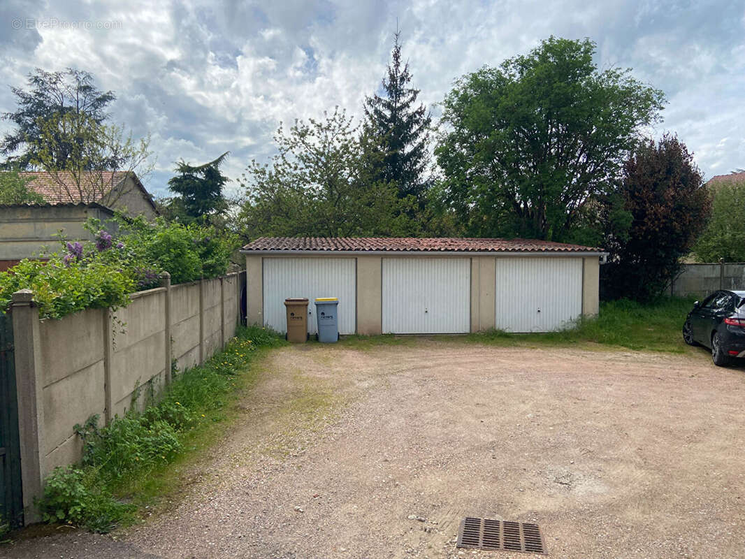 Appartement à CHALLUY