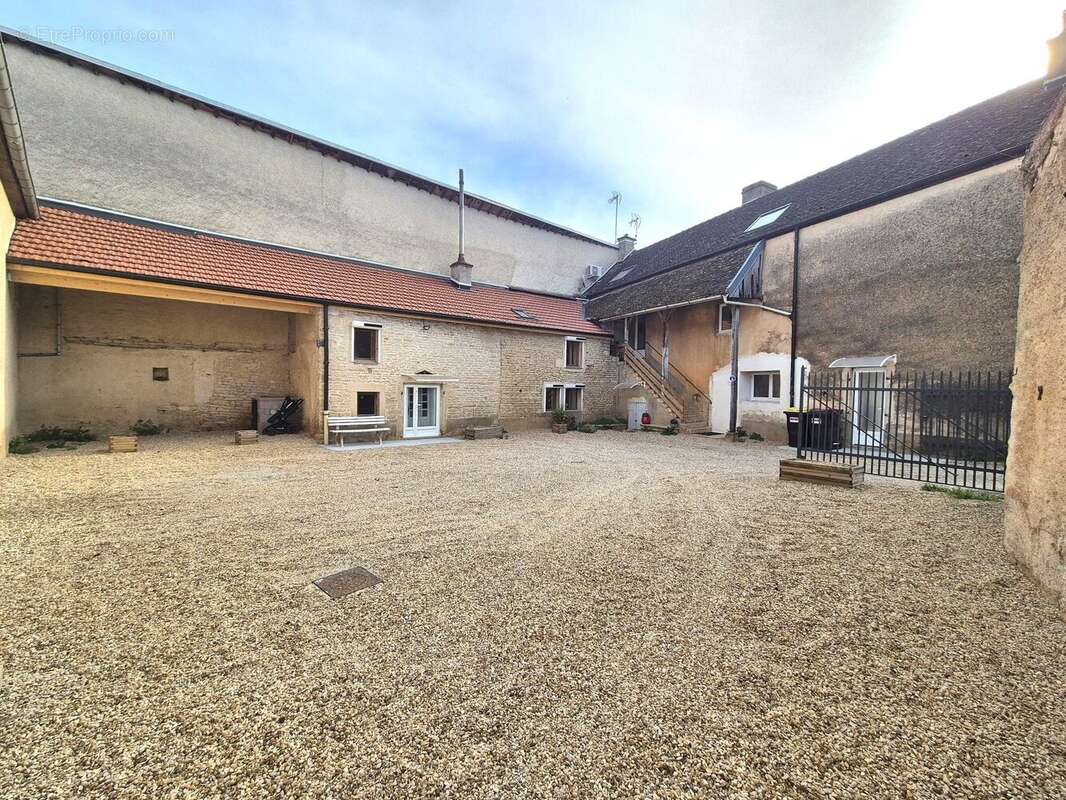 Appartement à BEAUNE