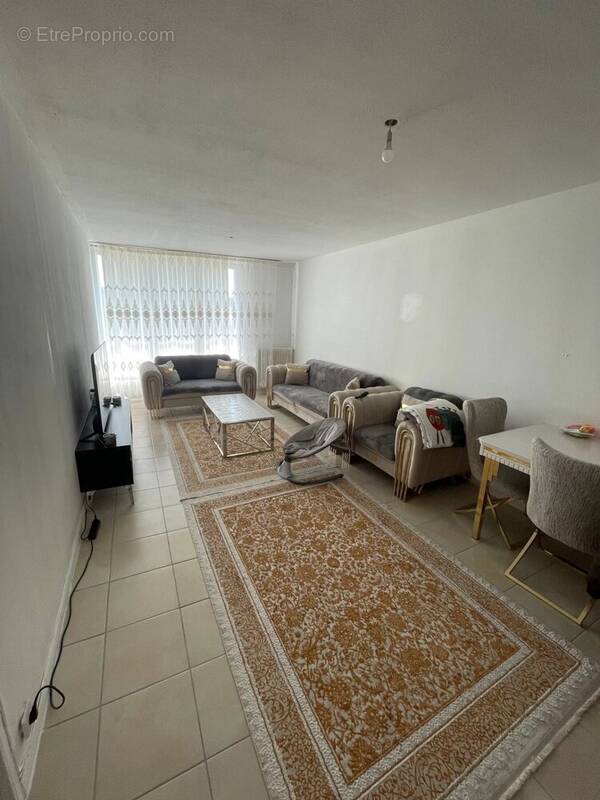 Appartement à MARSEILLE-14E