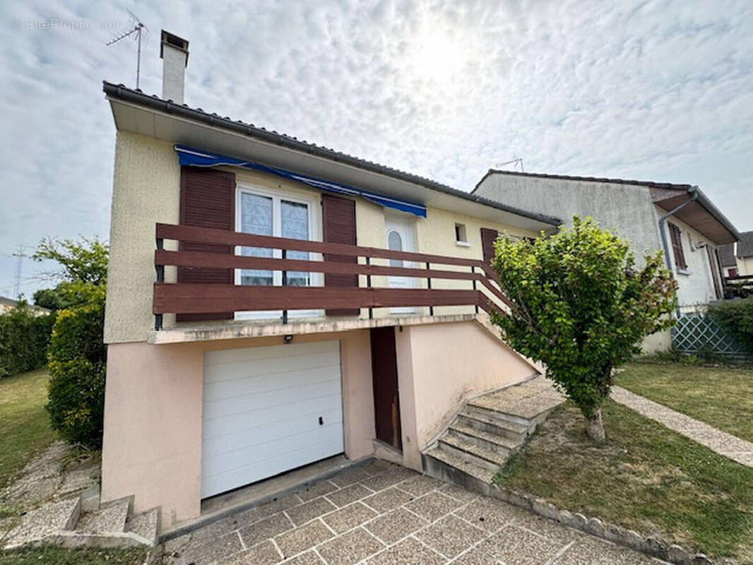 Maison à SEZANNE