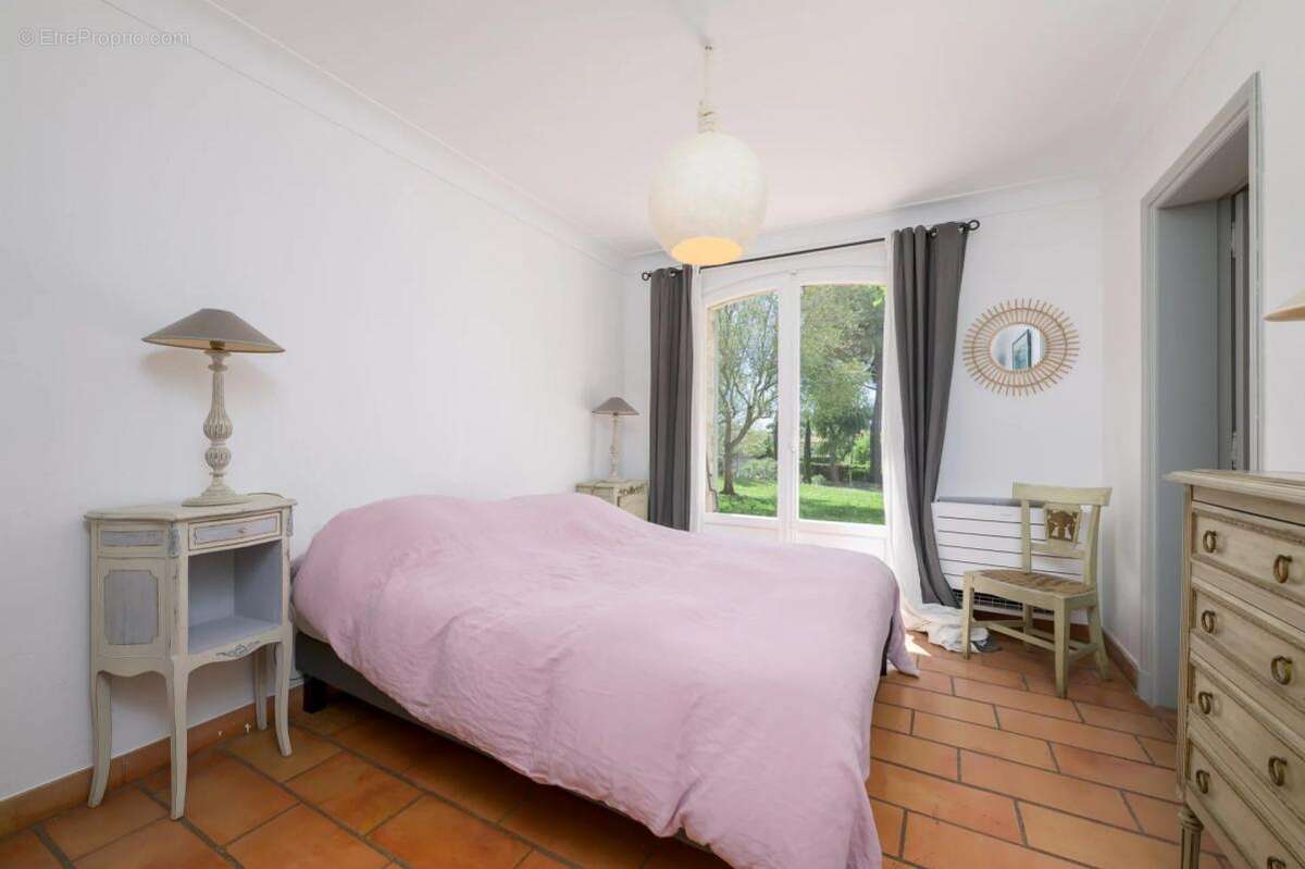 Maison à MOUGINS