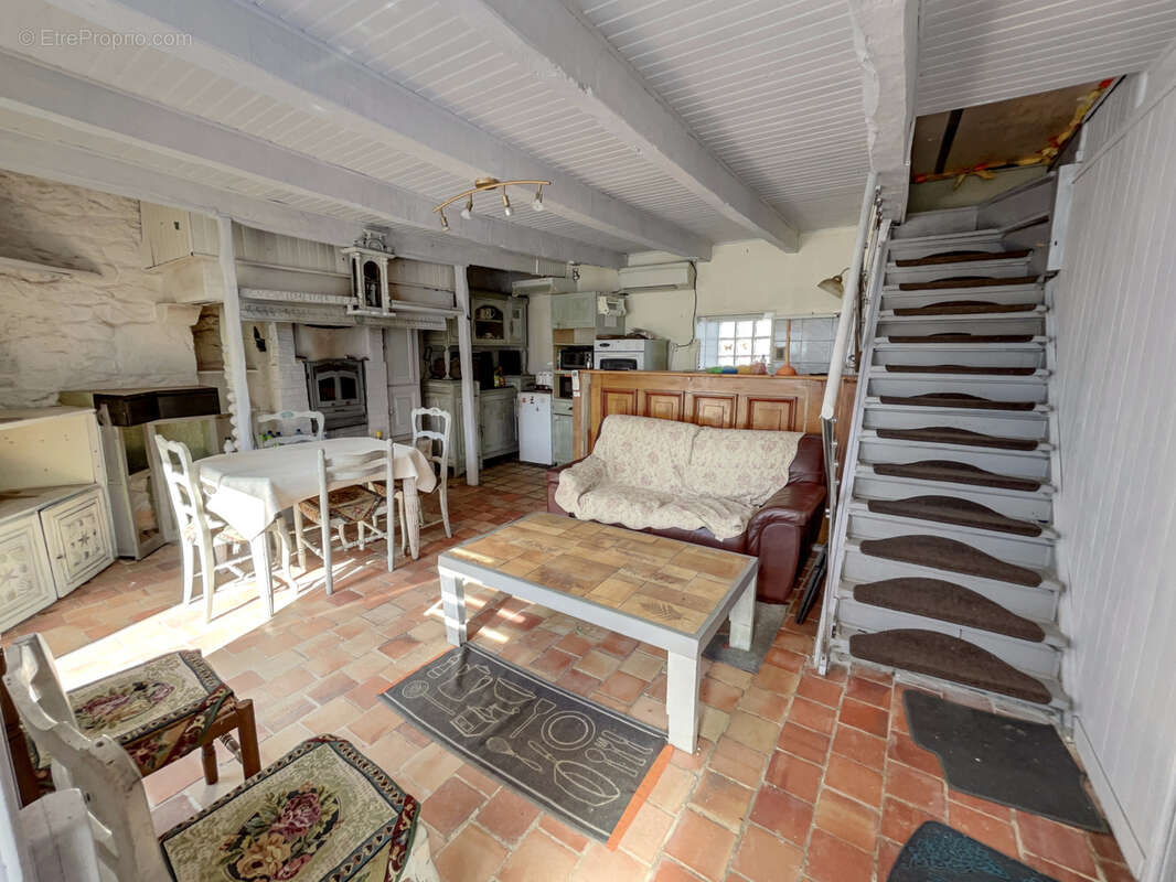Maison à SAINT-BARTHELEMY