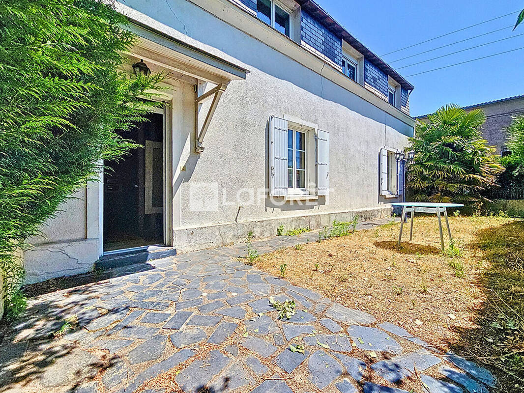 Maison à SAINT-SYLVAIN-D&#039;ANJOU