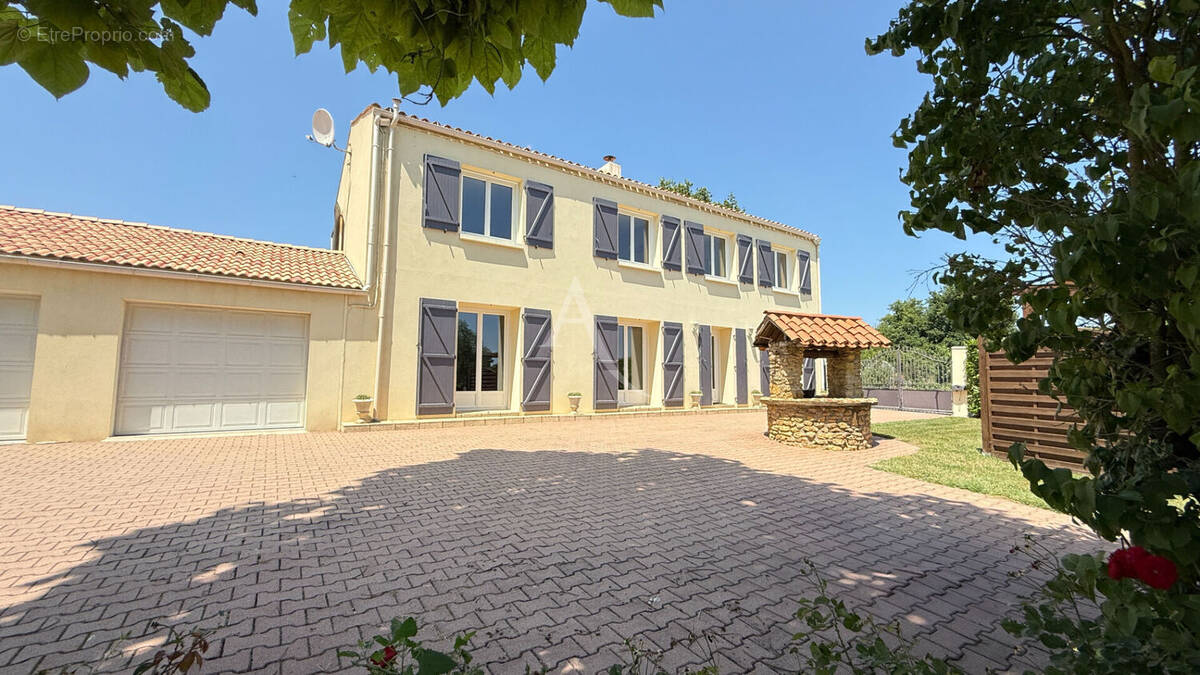 Maison à SAINT-FLORENT-DES-BOIS