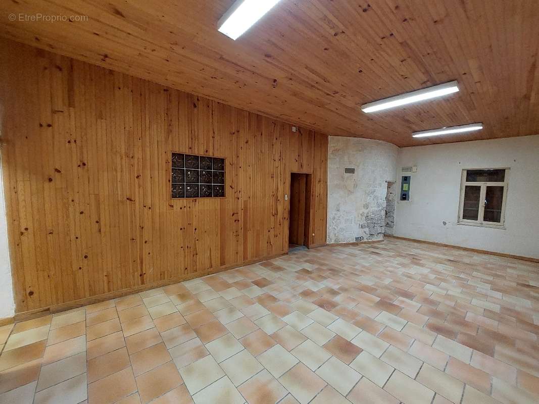 Maison à BRUAY-LA-BUISSIERE