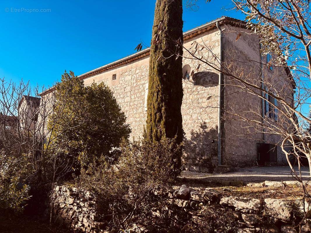 Maison à RUOMS