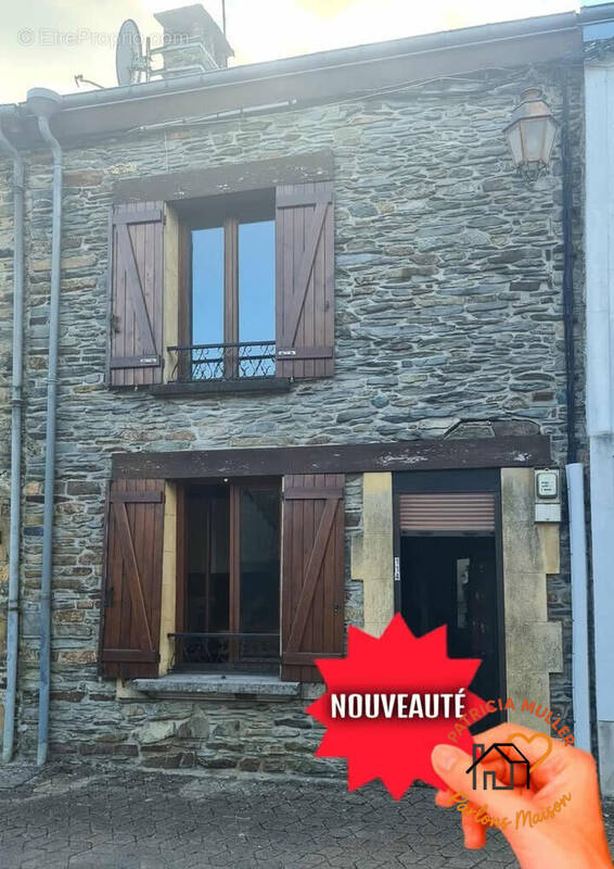 Maison à MONTHERME