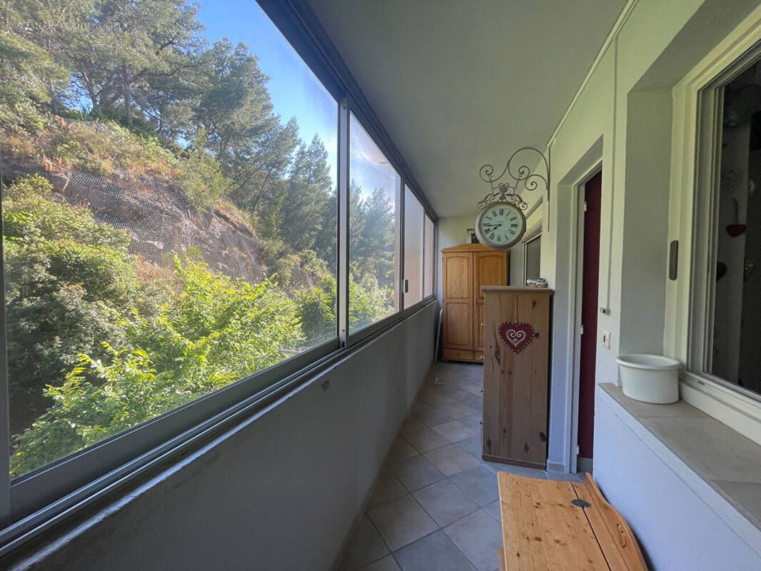 Appartement à SAINT-MANDRIER-SUR-MER